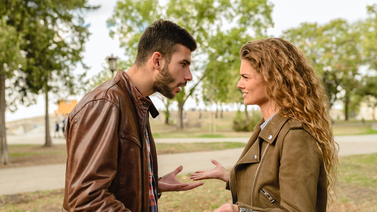 Is Your Relationship Moving Too Fast? 13 Warning Signs & How to Slow Down