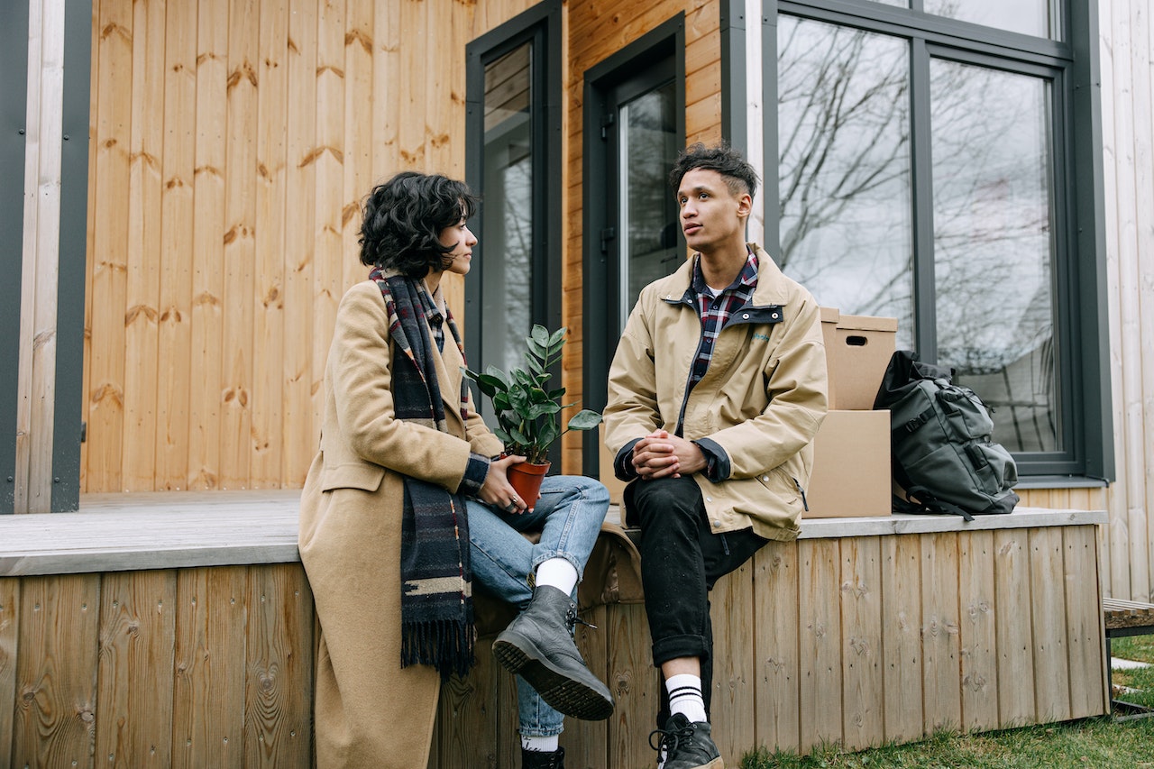 31 Clear Signs He Truly Cares About You