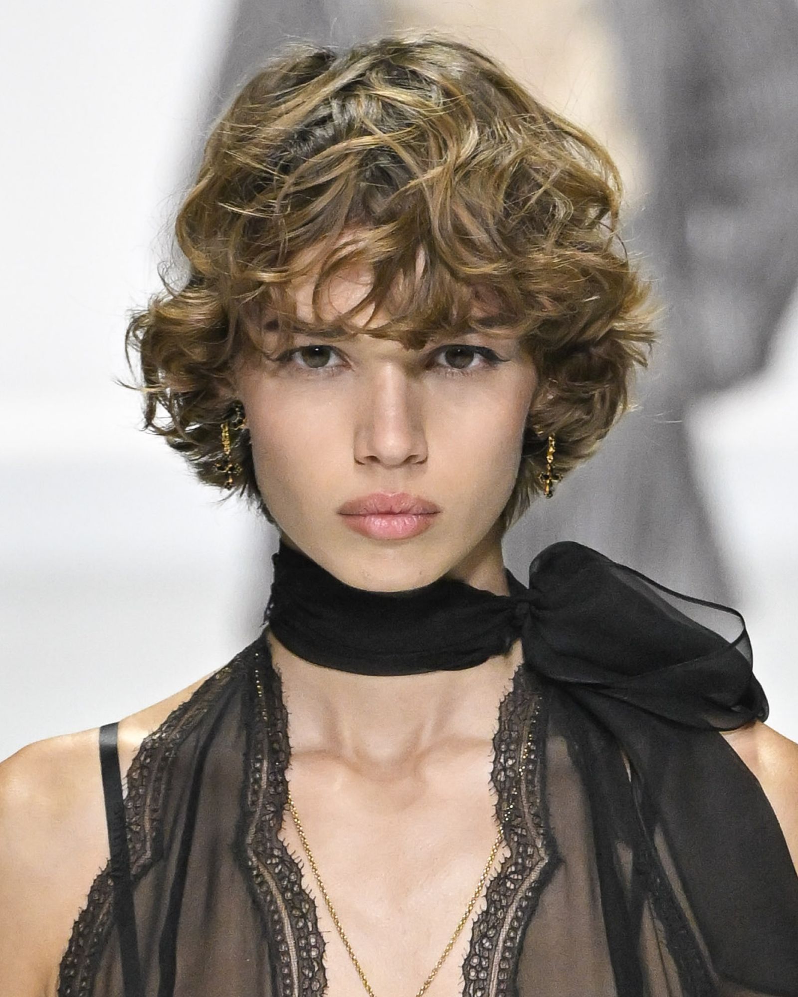 Winter Hair Trends: Soft, Romantic Looks Inspired by Film