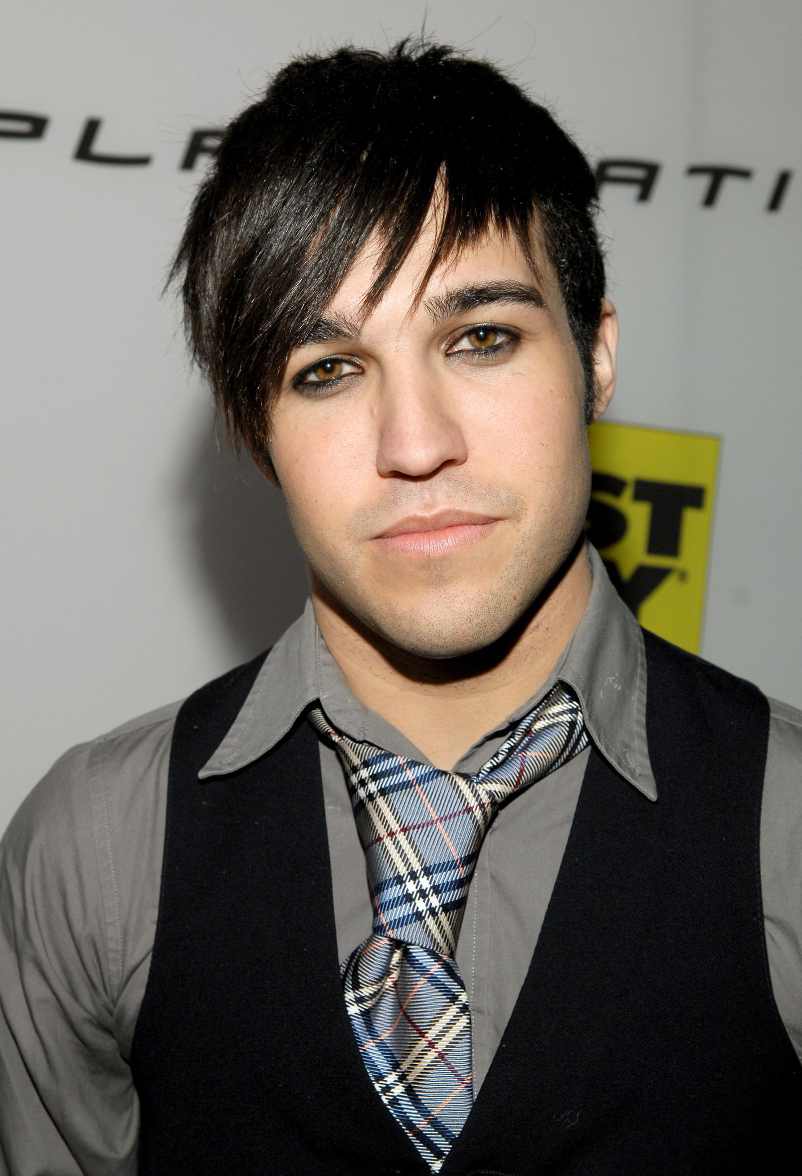 Emo Beauty: A Timeless Trend, Not Just a Fad