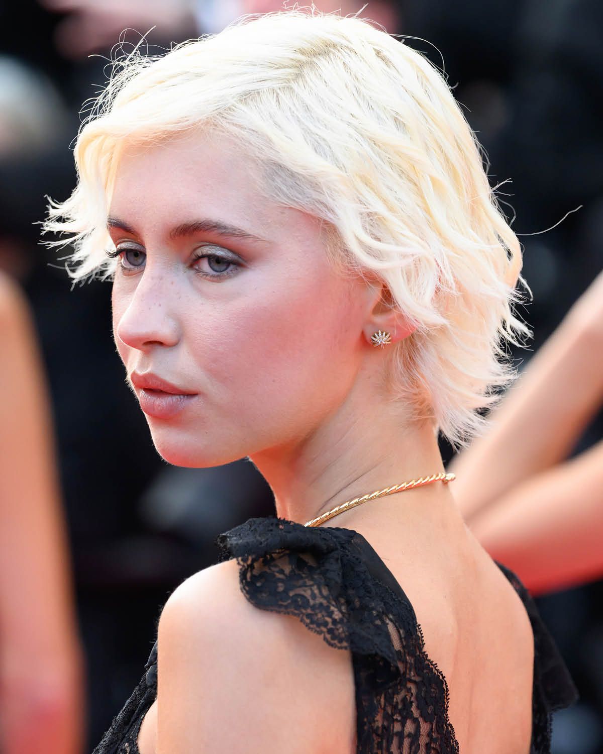 Fall 2024 Hair Trends: Subtle Yet Impactful Styles