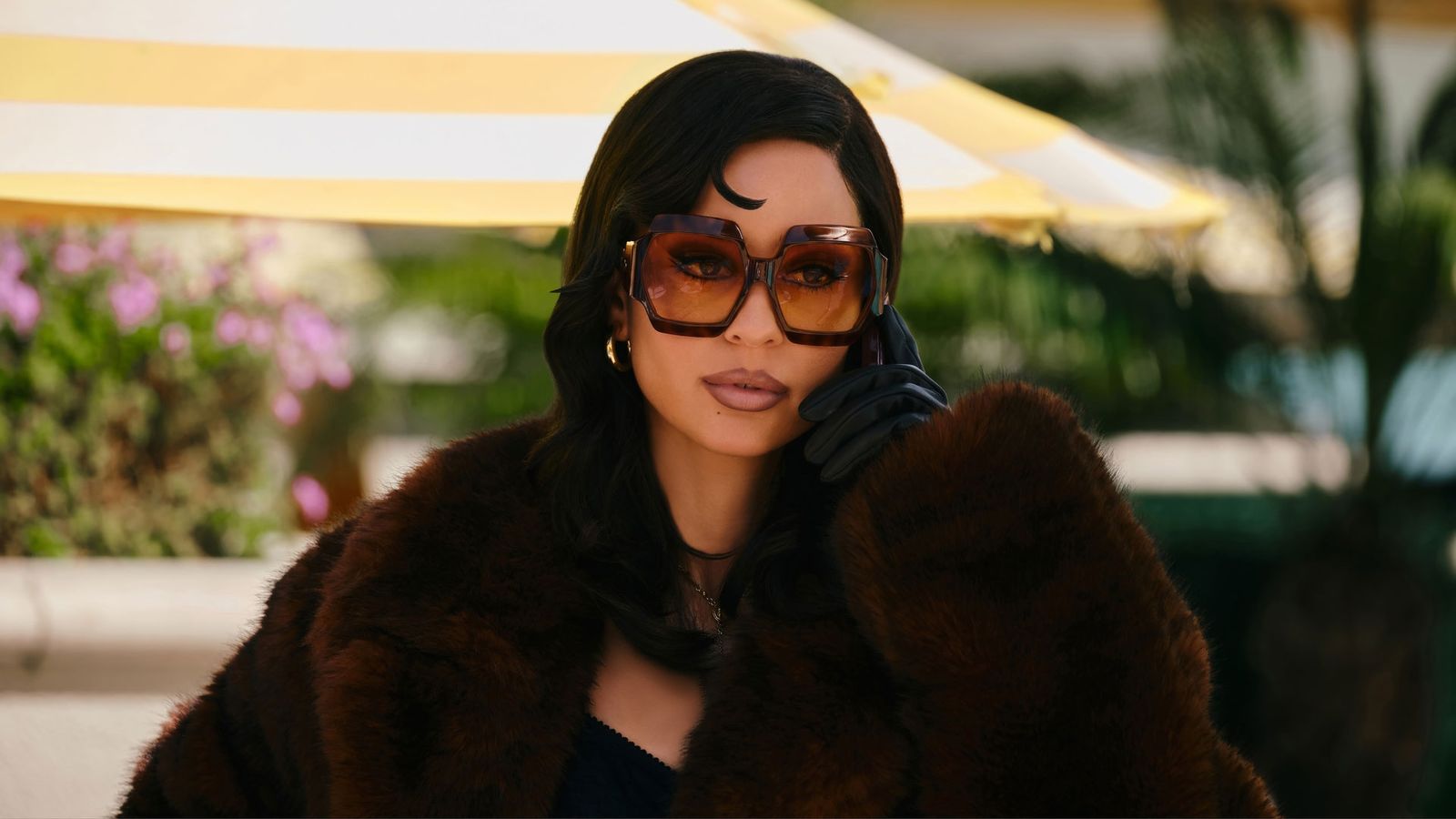 Euphoria Makeup: Decoding the Bold Looks of Season 2