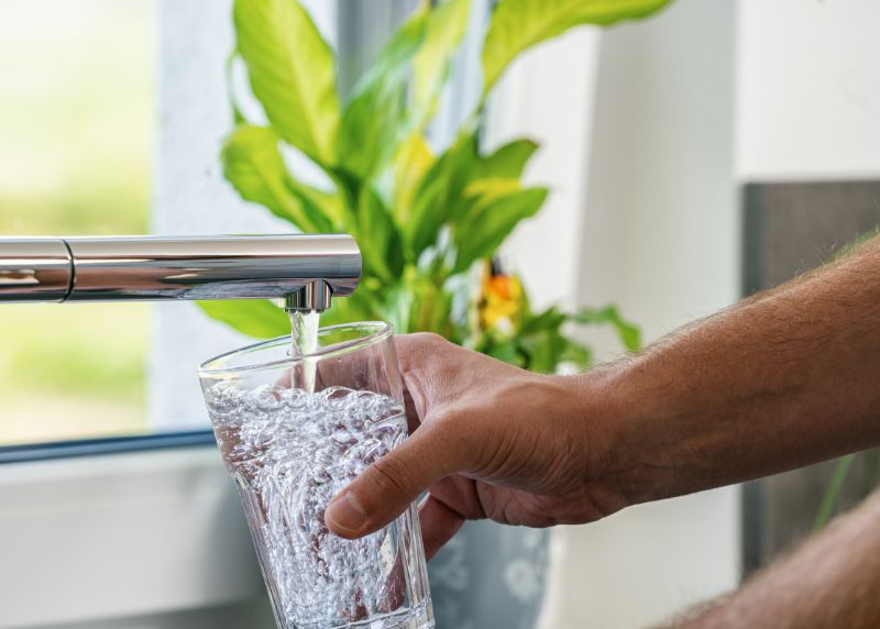 Chromium-6 in Water: Risks, Health Effects & Filtration Solutions