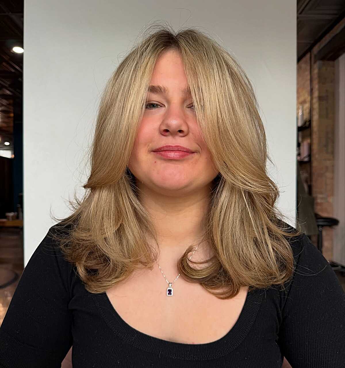 25 Expert‑Approved Mid‑Length Blowout Styles for a Salon‑Fresh Finish