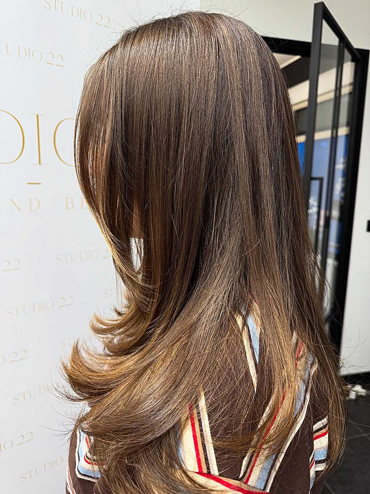 25 Stylish Latte Brunette Hair Tones for 2026 – Elevate Your Look