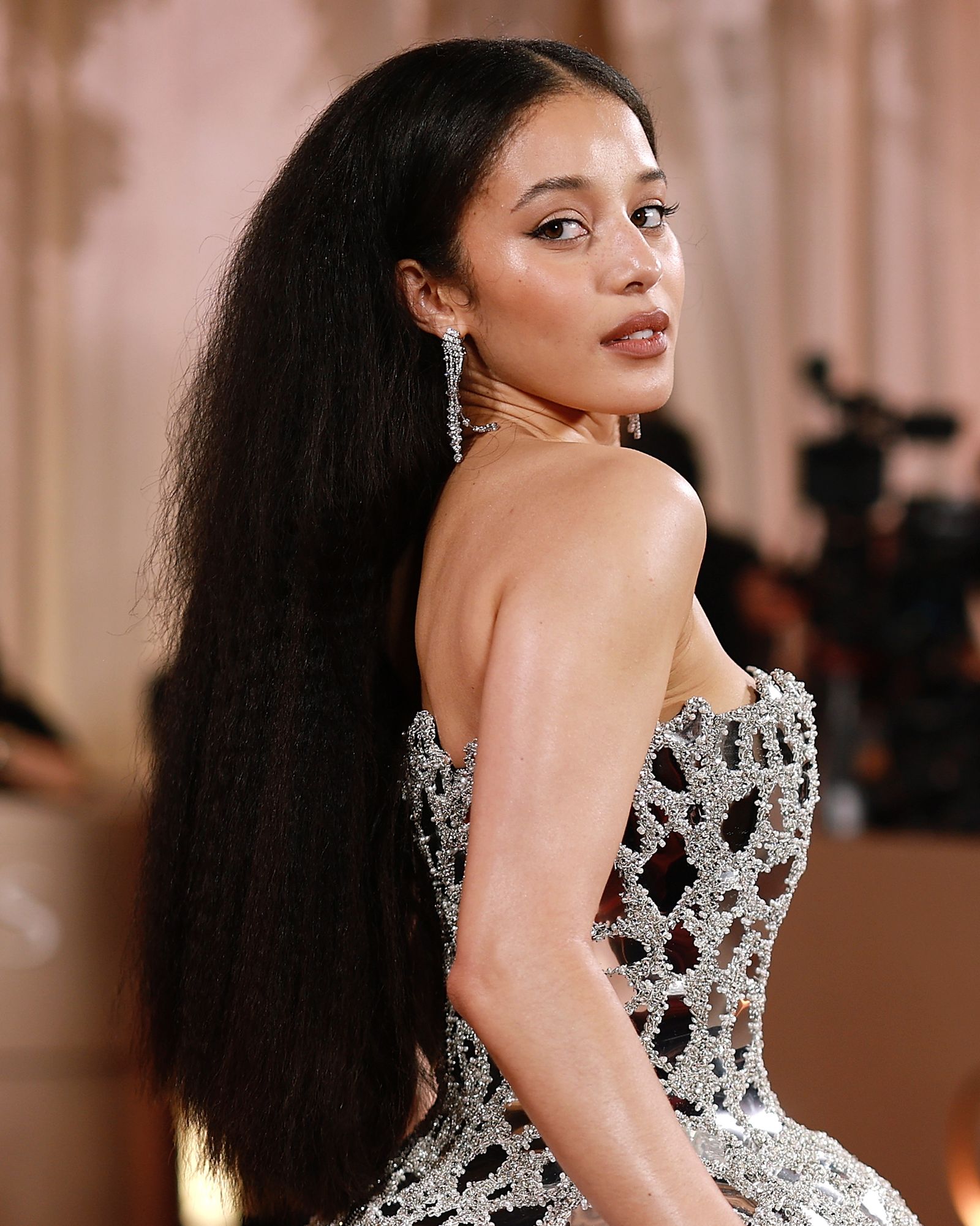 Spring 2026 Hair Trends: Soft, Effortless Cuts and Gentle Color Palettes