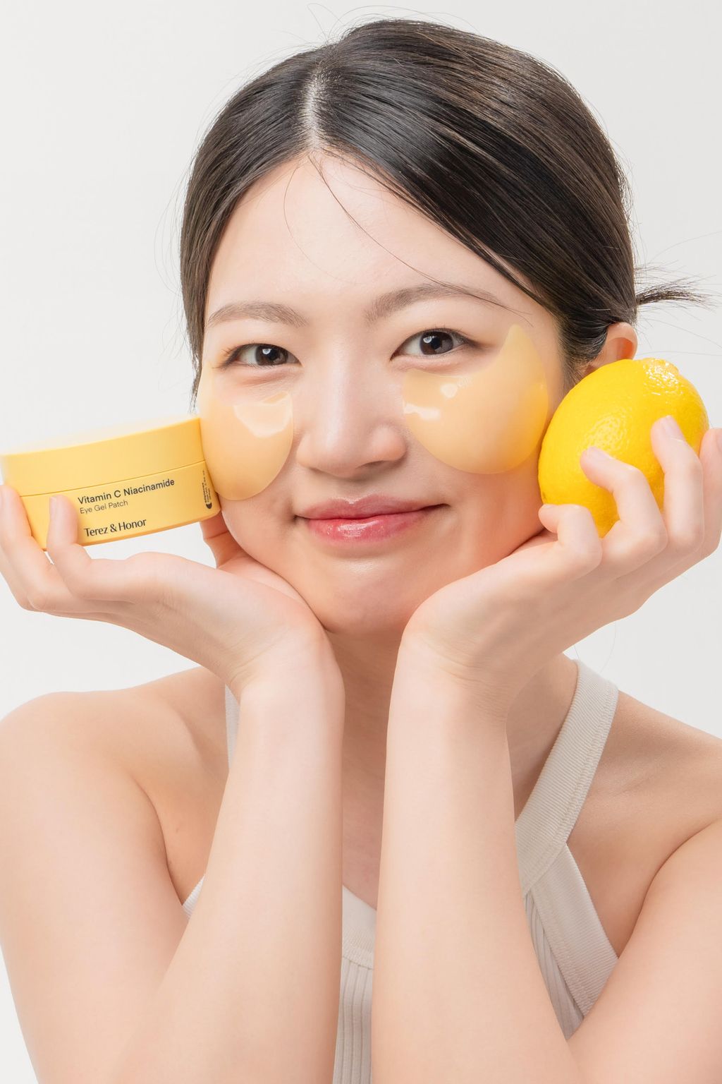 Heat‑Proof Your Look: 9 Must‑Have Beauty Essentials for the Hottest Days