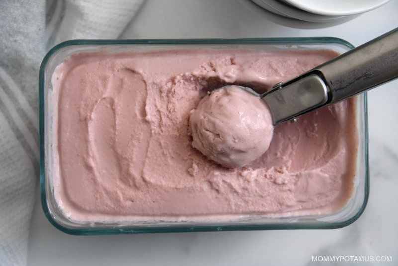 High-Protein Strawberry Cottage Cheese Ice Cream: A Delicious Low‑Carb Dessert