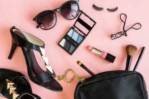 Compras on-line seguras e inteligentes de cosméticos:7 dicas essenciais 