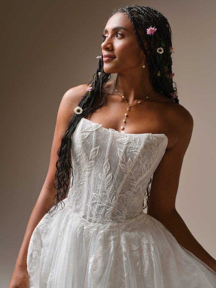 Abiti da sposa eleganti in vita basca | Maggie Sottero 