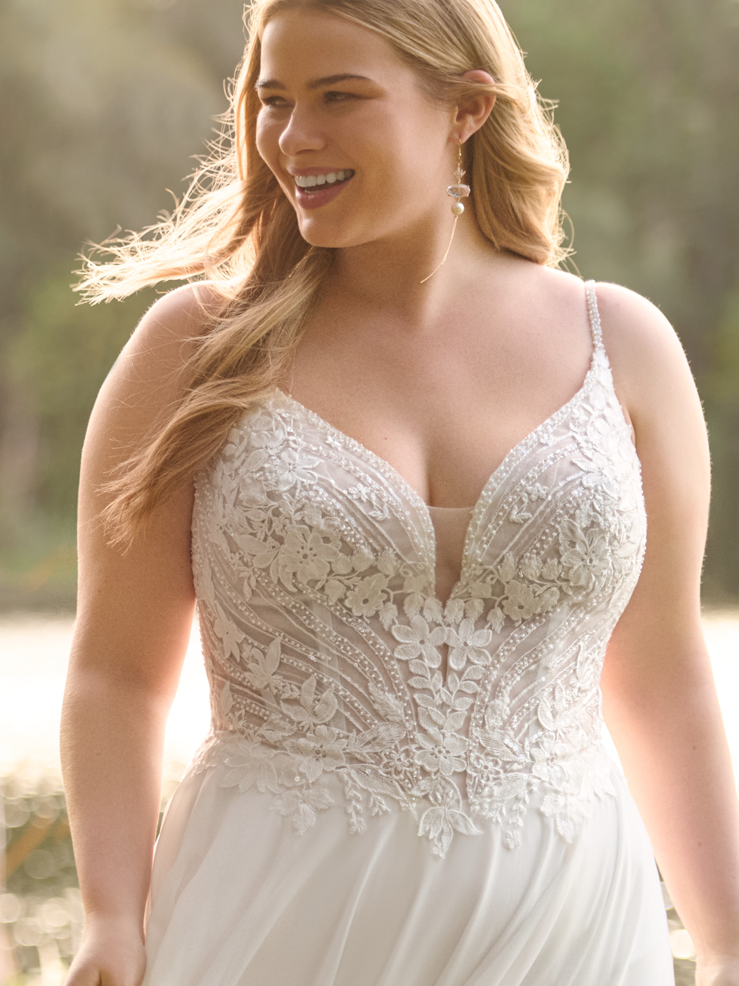 Abiti da sposa taglie forti:la tua guida per trovare l abito perfetto | Maggie Sottero 