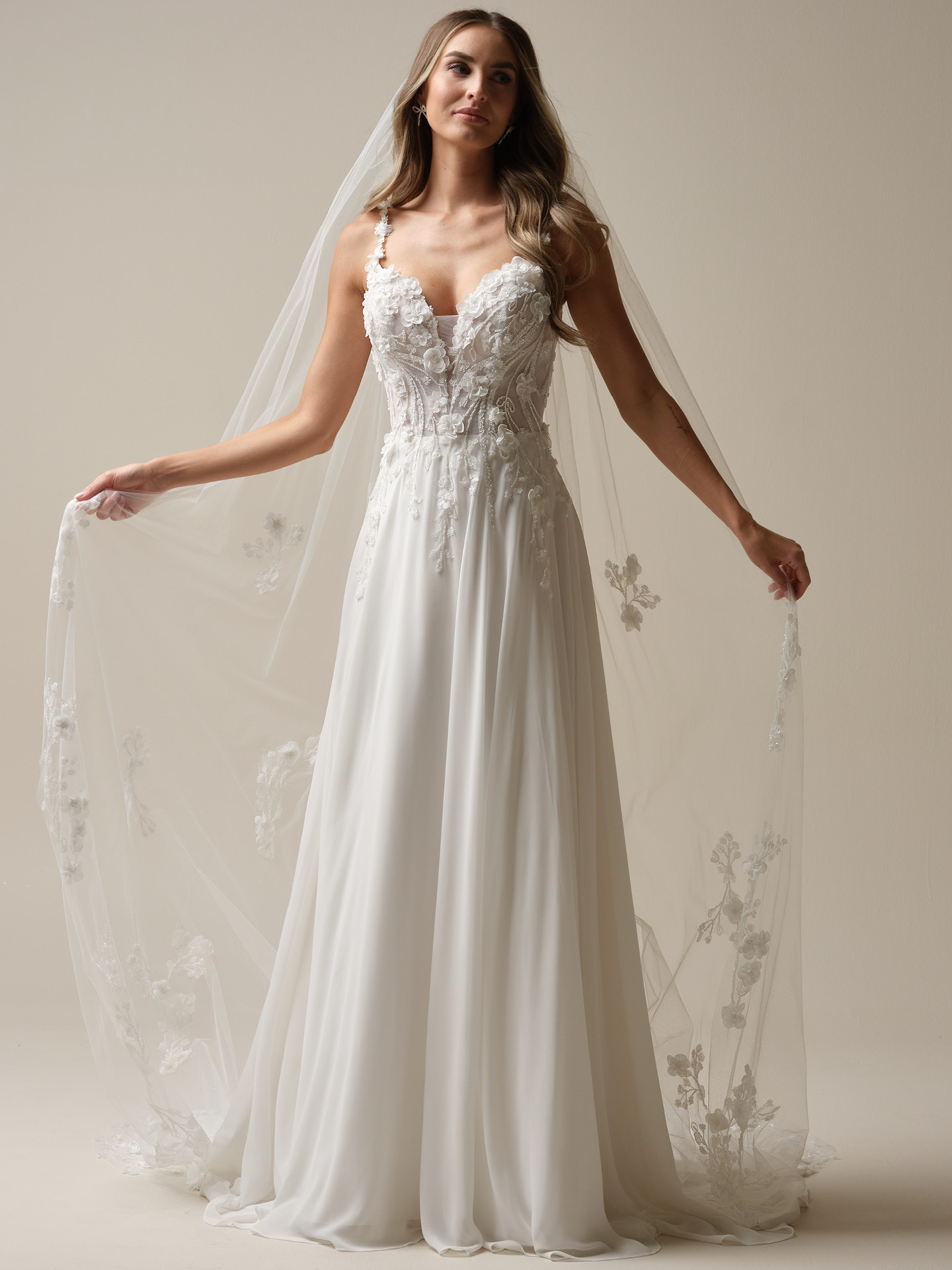 Accessori da sposa:una guida completa per completare il look del tuo matrimonio 