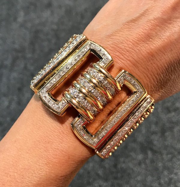 Tendances des bijoux rétro :adoptez l audace et le style vintage 