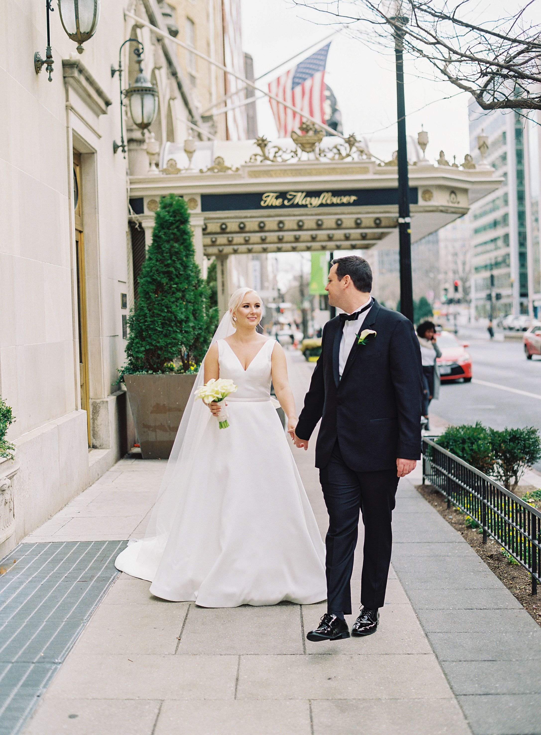 Mariage d hiver élégant à l hôtel Mayflower | Madeleine et Joseph 