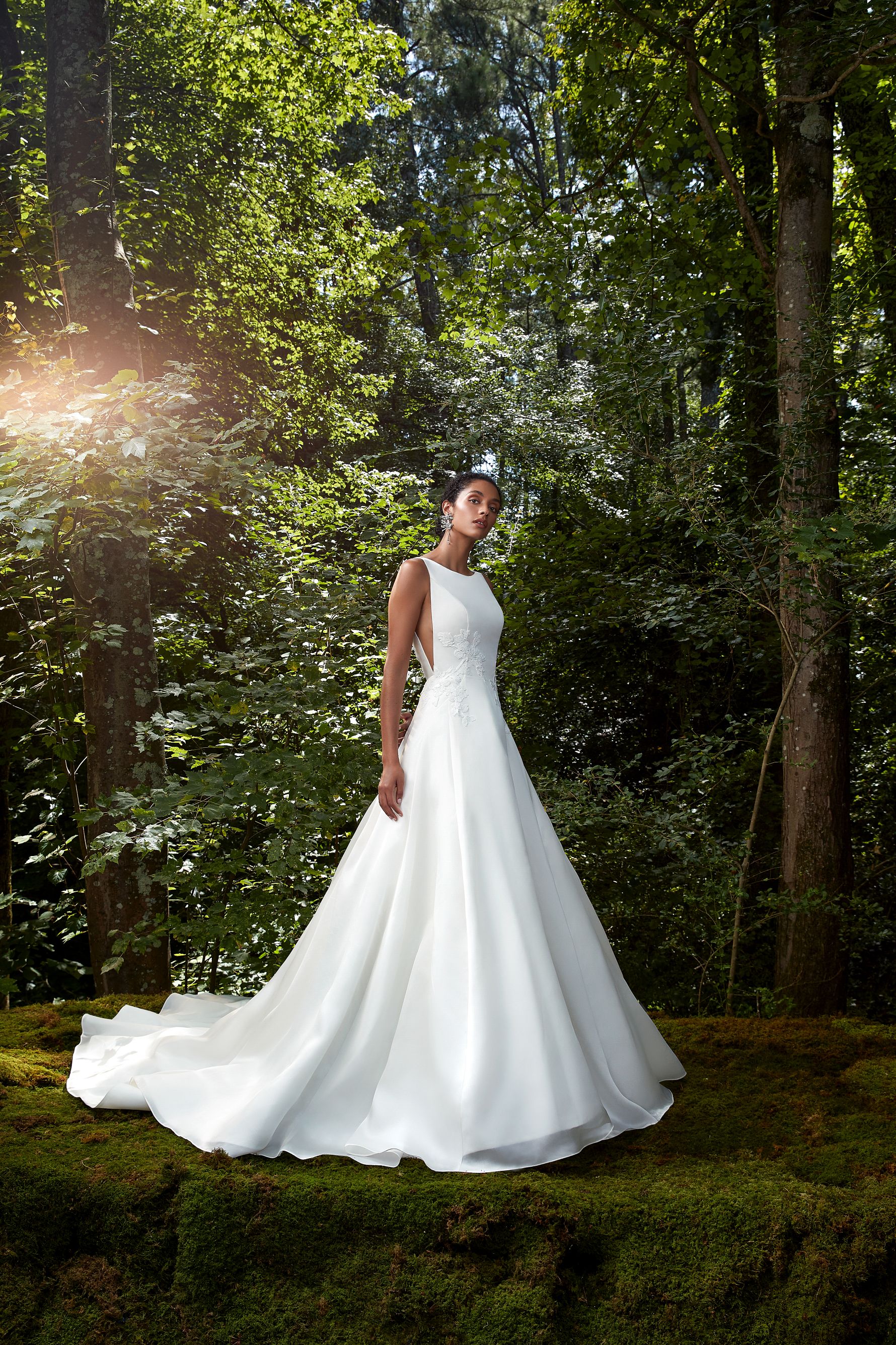 Semaine de la mode nuptiale automne 2021 :20 superbes robes de mariée