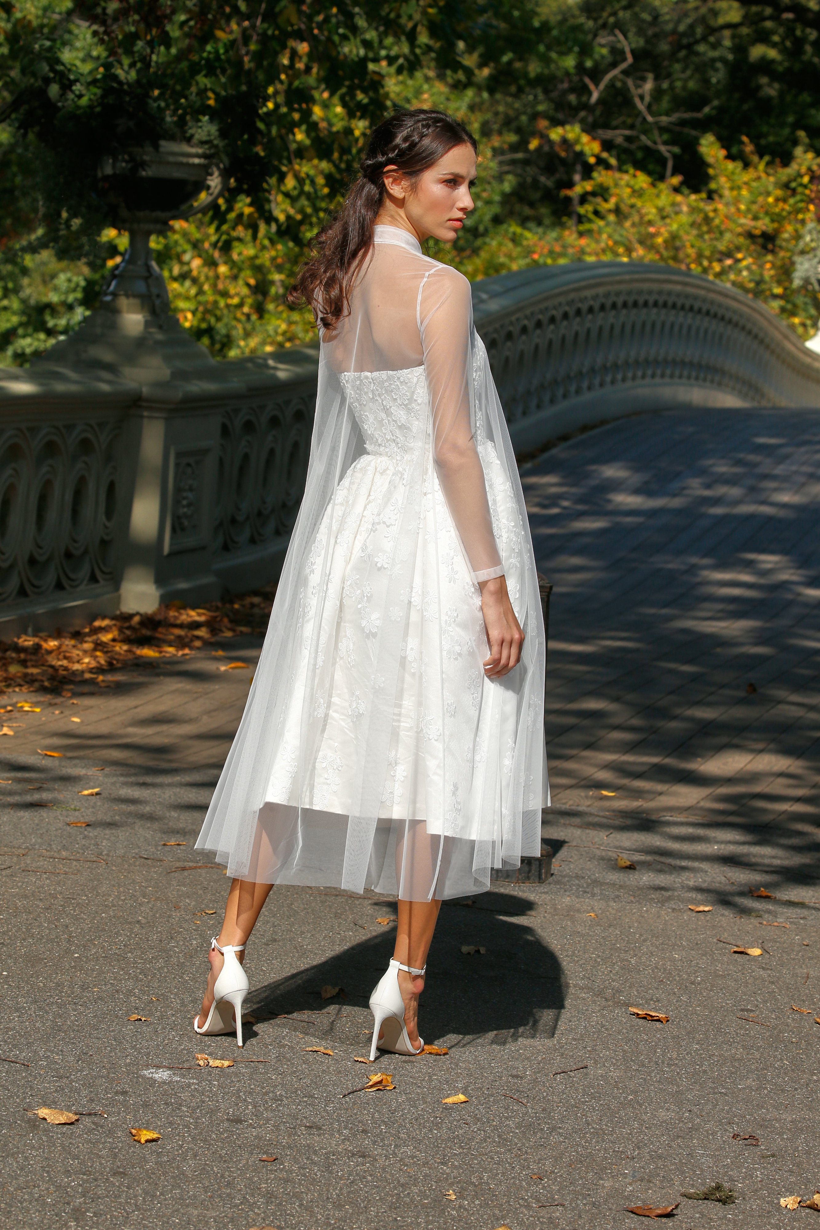 Semaine de la mode nuptiale automne 2021 :20 superbes robes de mariée