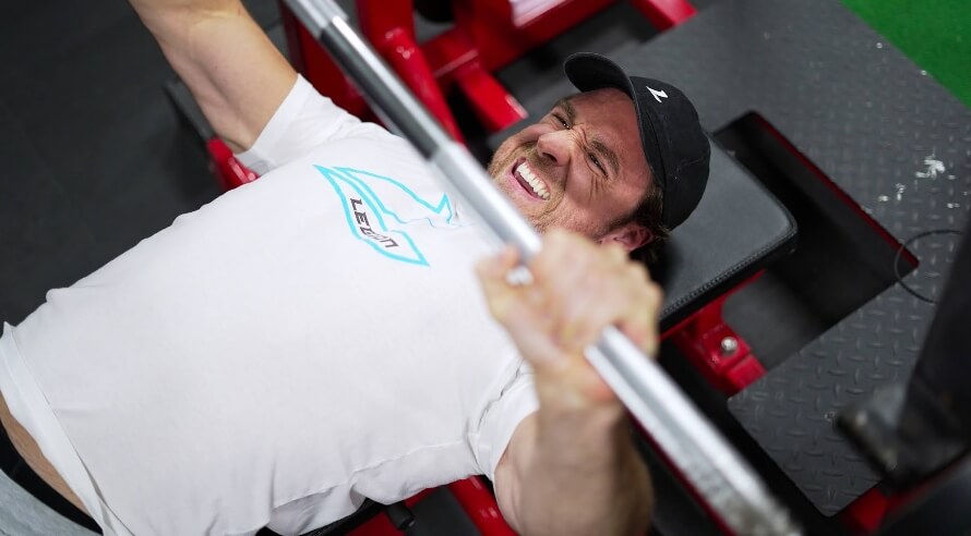 Latihan Superset Dada &Punggung yang Efektif untuk Kekuatan &Pertumbuhan Otot 