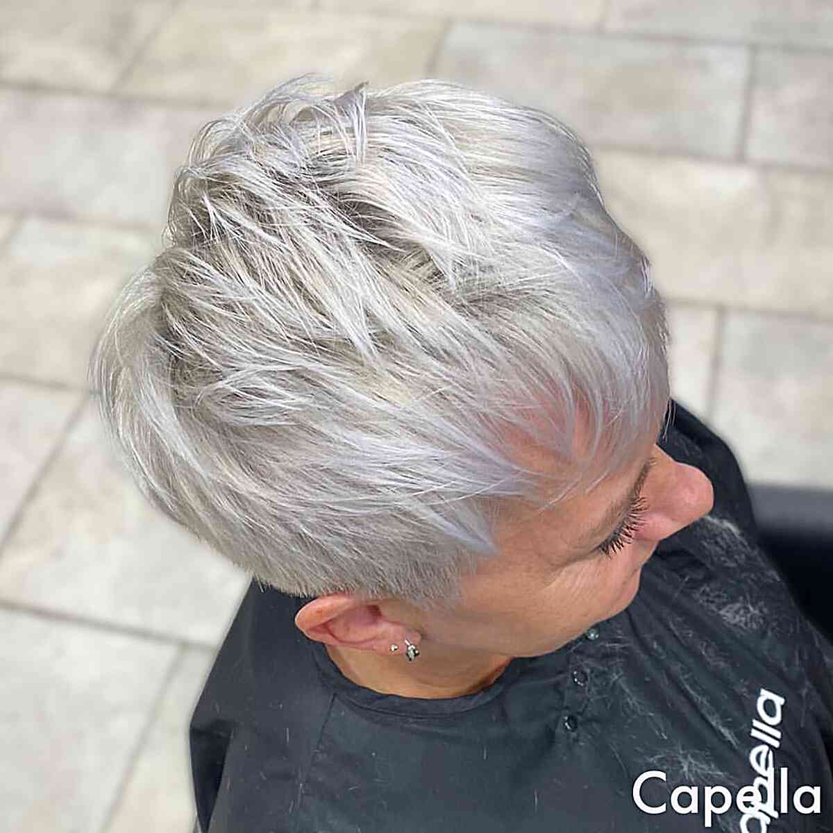 Coupes Pixie élégantes pour les femmes de 70 ans et plus | Styles modernes et anti-âge