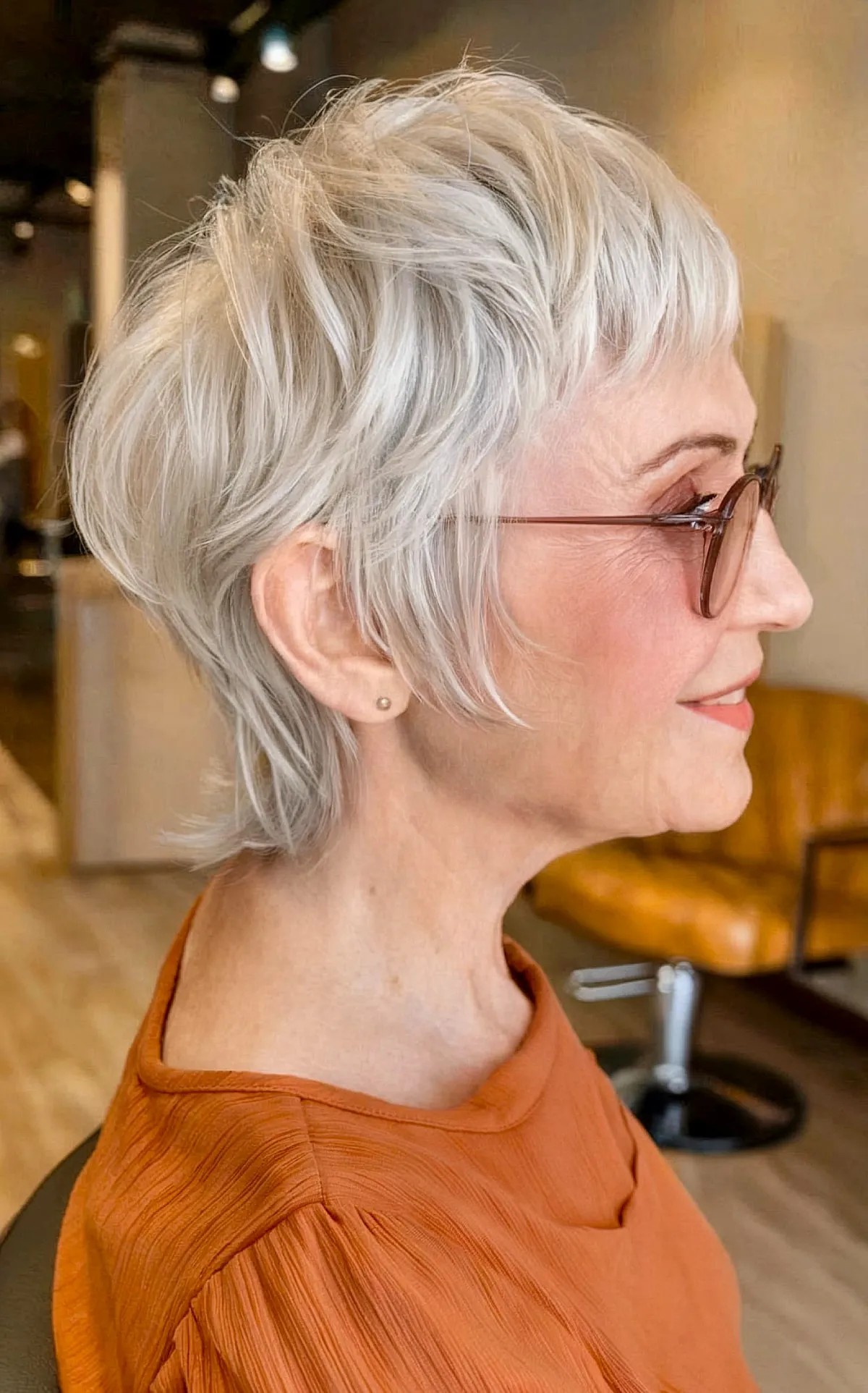Meilleures coiffures Pixie Shag pour les femmes de plus de 70 :50 looks flatteurs