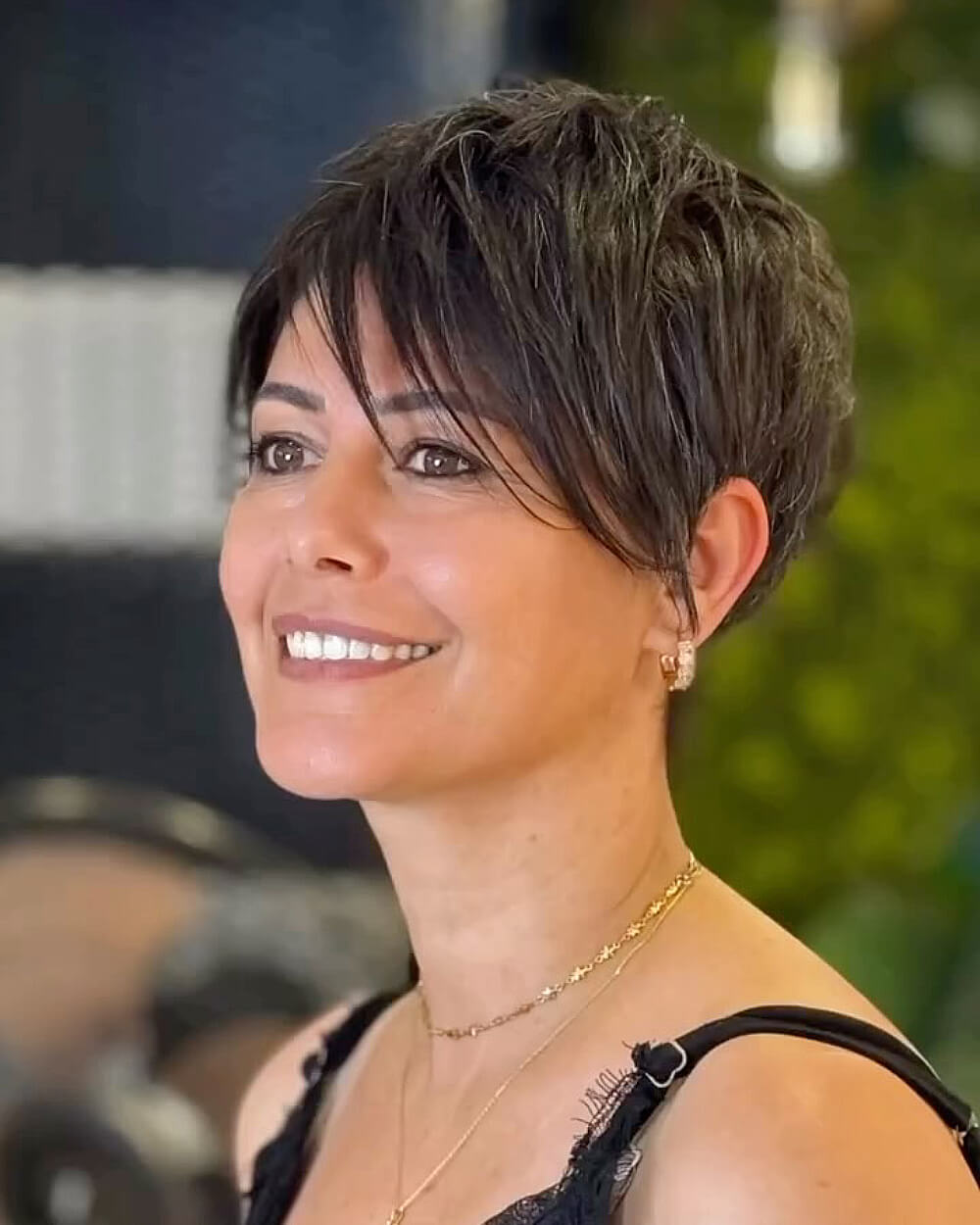Meilleures coiffures courtes pour les femmes de plus de 30 ans en 2026 :tendances et styles