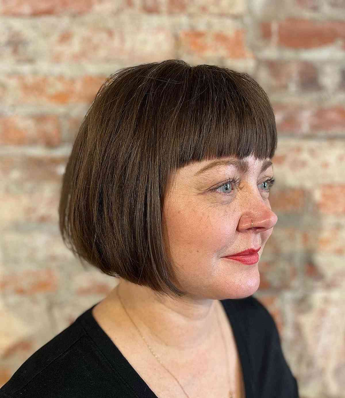 Coupes de cheveux courtes et élégantes pour les femmes de plus de 50 ans :tendances et conseils