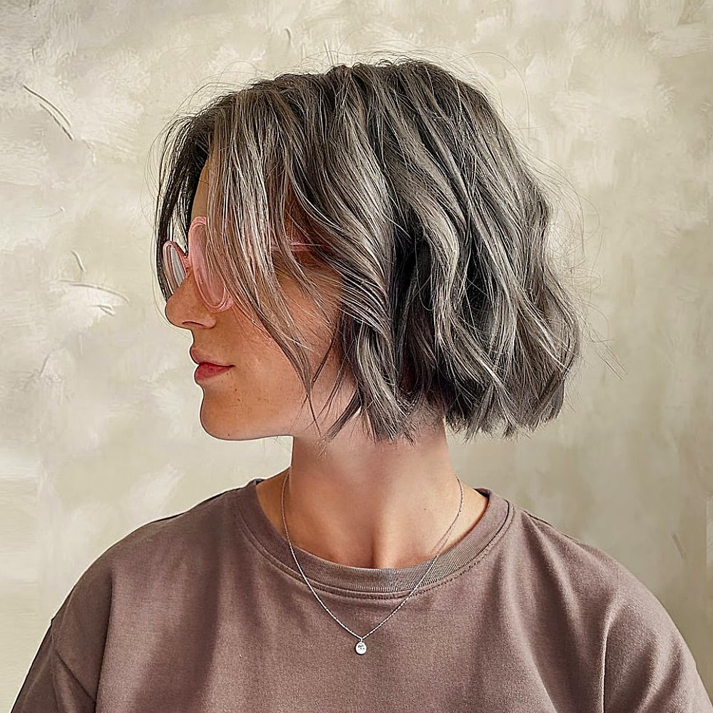Cortes de cabelo curtos sem corte Bob e Sharp Bob:estilos e manutenção 