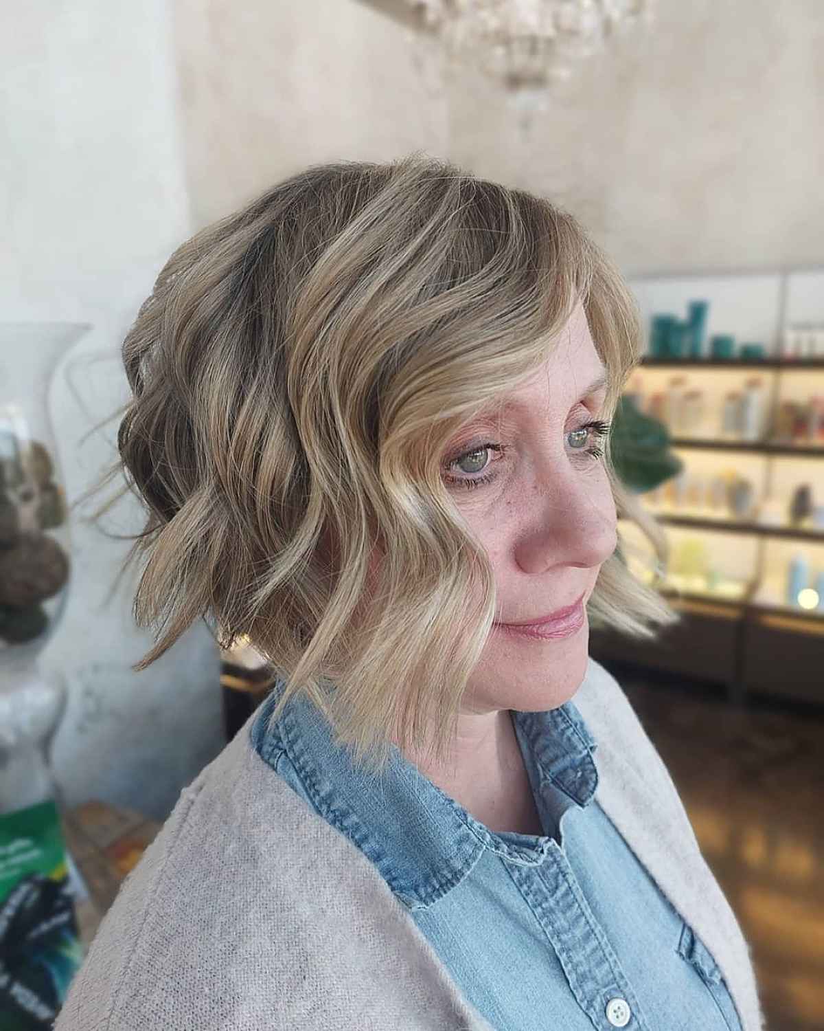 Coupe de cheveux Bixie :styles, conseils et tendances pour 2024