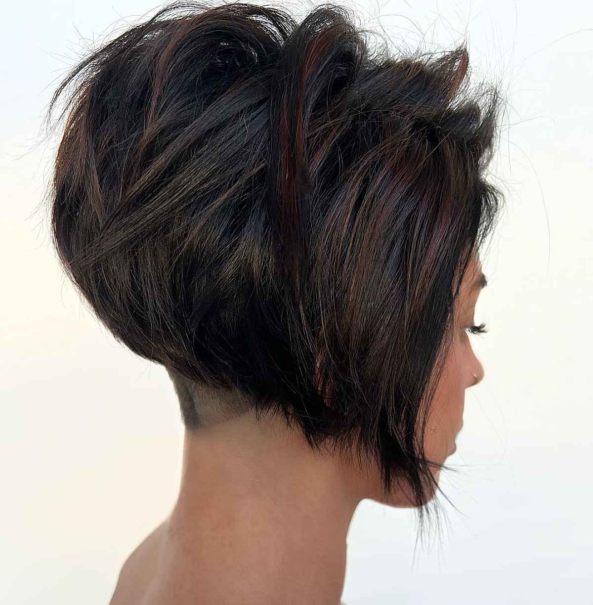 Coupe de cheveux Bixie :styles, conseils et tendances pour 2024