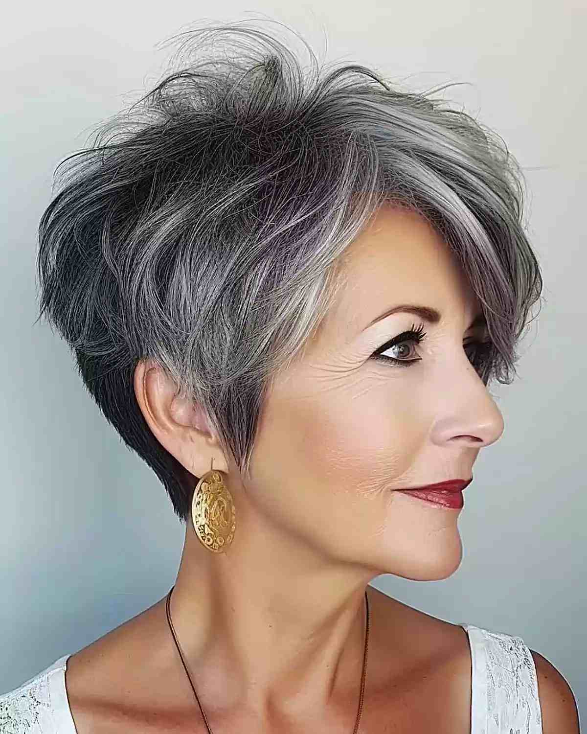 Cortes longos e modernos de Pixie para mulheres com mais de 50 anos:29 ideias elegantes 