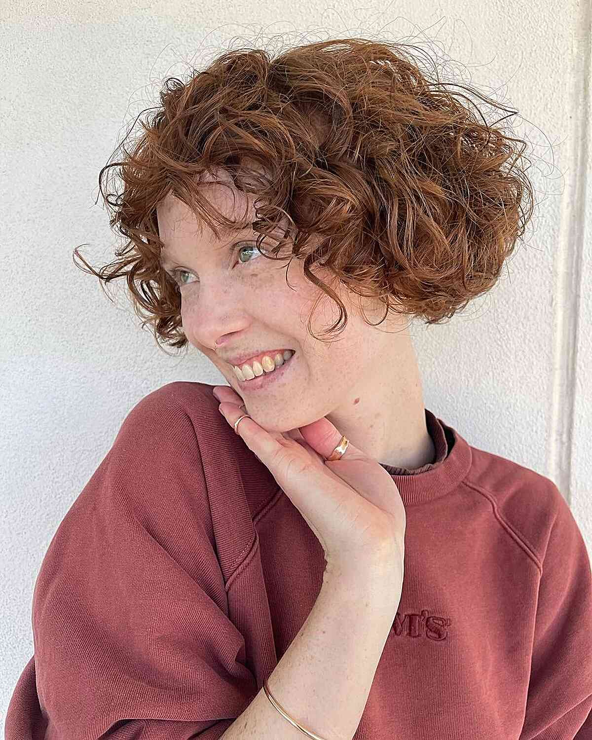 29 coupes de cheveux Bob élégantes jusqu’aux oreilles pour femmes – Tendances 2024