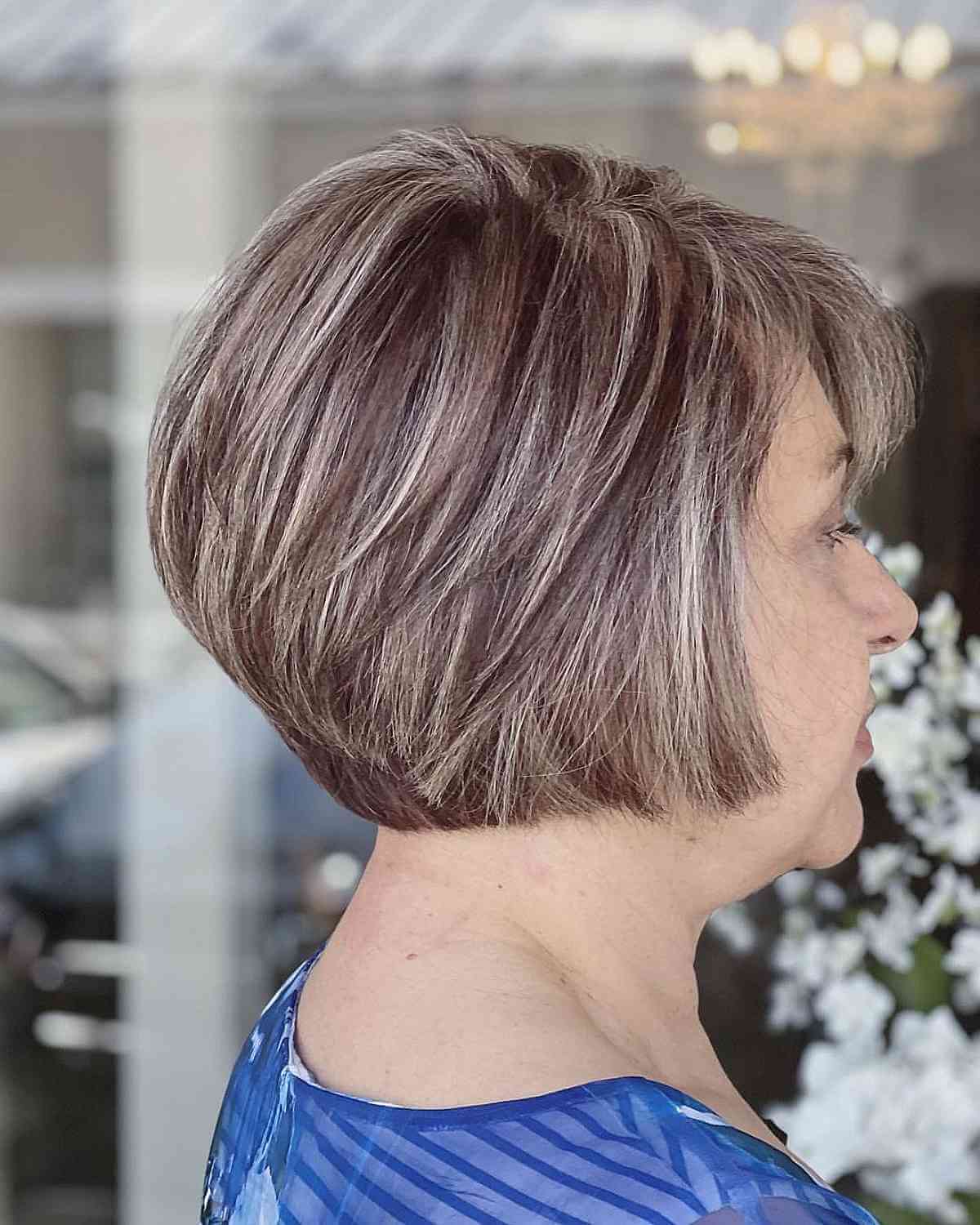 Os melhores cortes de cabelo acima dos ombros:estilos e dicas para o seu comprimento 