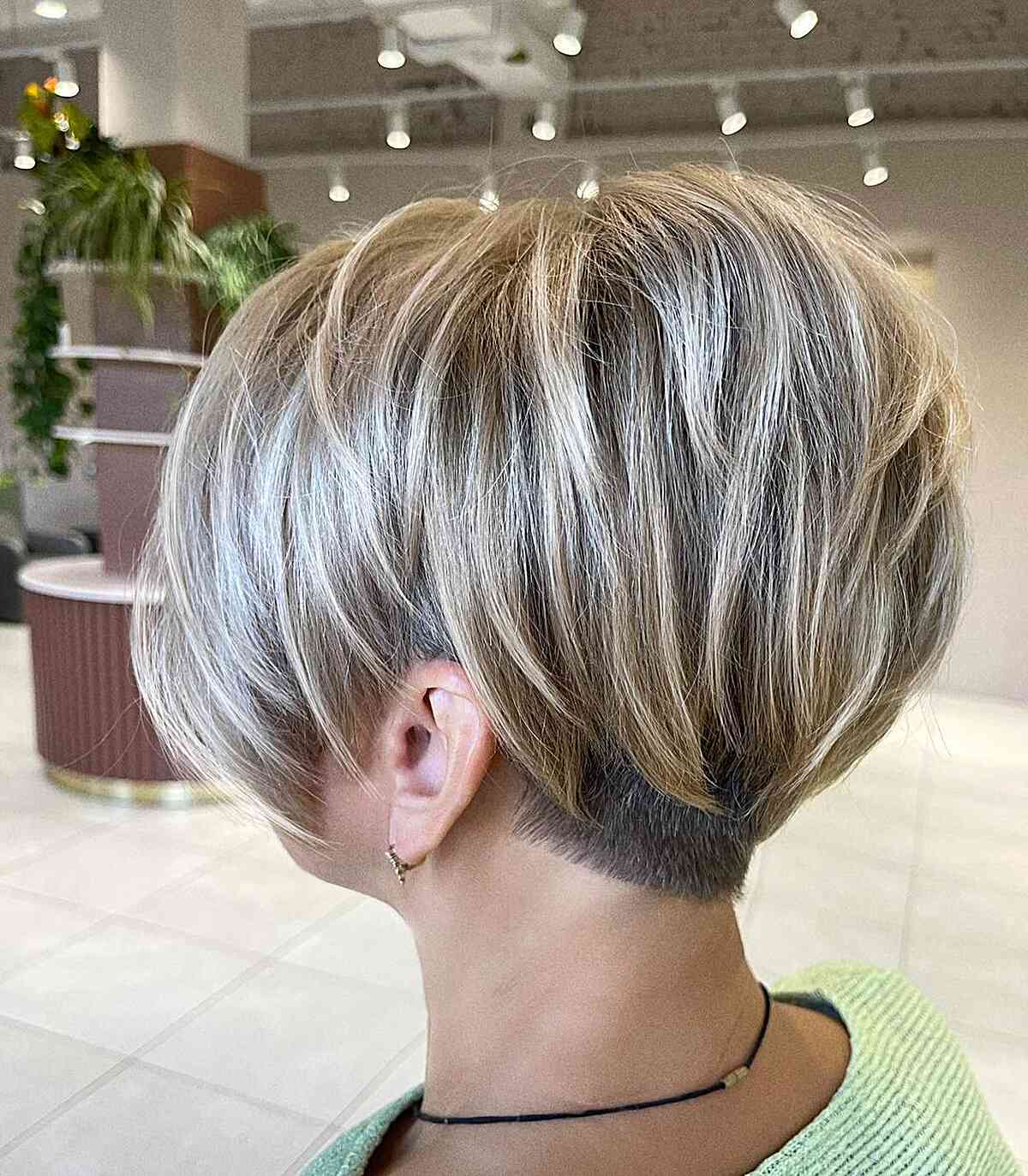 Coupes de cheveux Undercut Pixie Bob:styles et conseils de style