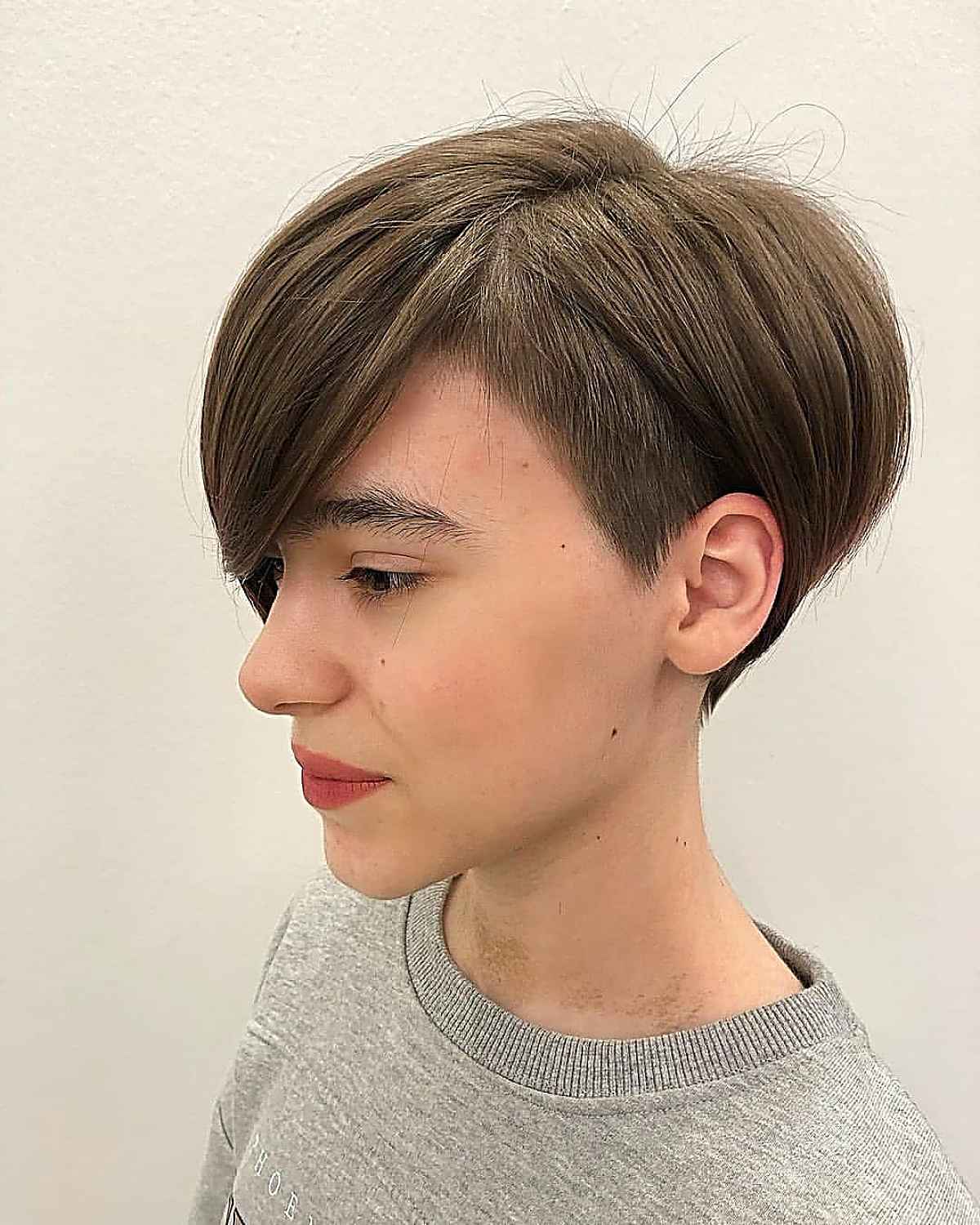 Coupes de cheveux Undercut Pixie Bob:styles et conseils de style