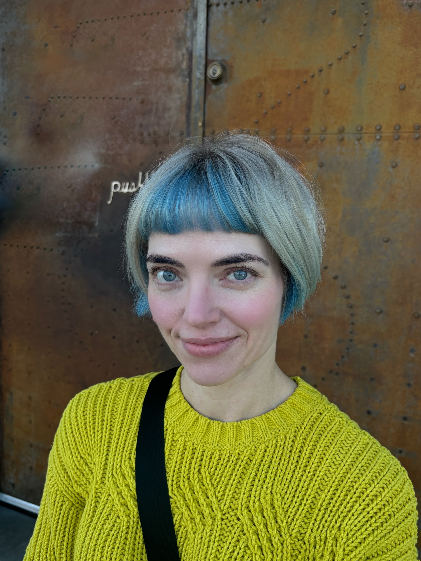 Coupes de cheveux jusqu aux oreilles :styles, conseils et guide de forme du visage | [Votre nom de marque] 