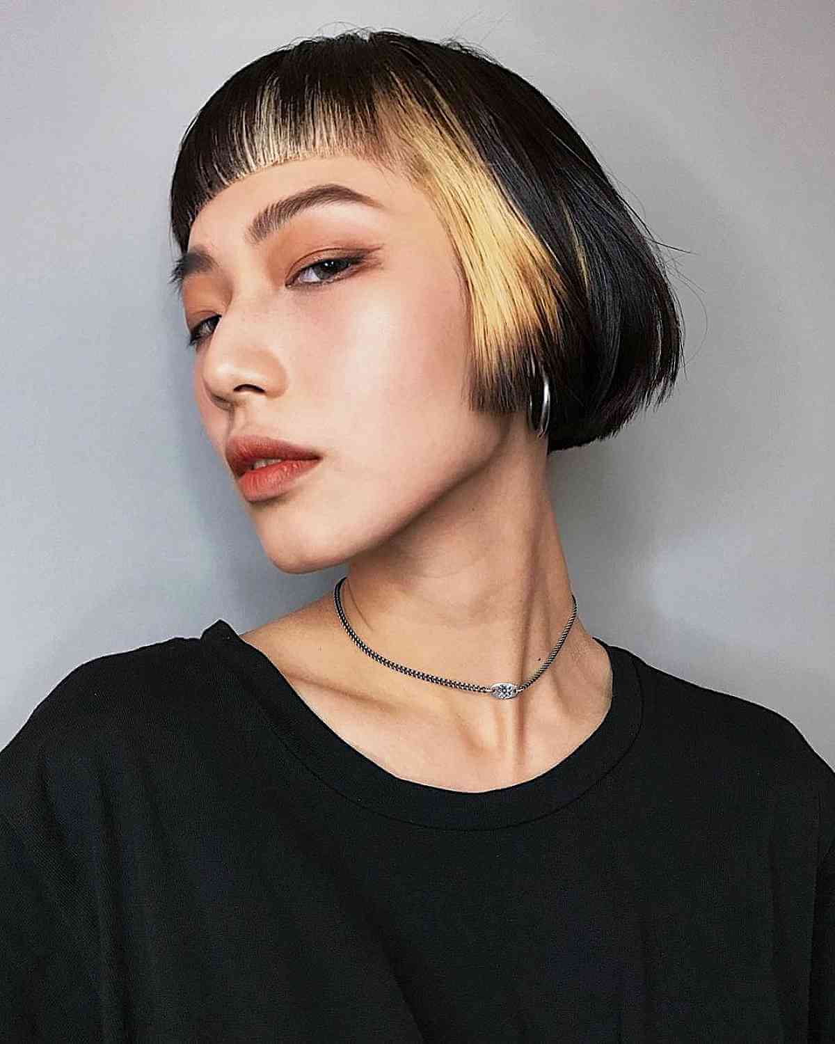 Coupes de cheveux jusqu aux oreilles :styles, conseils et guide de forme du visage | [Votre nom de marque] 