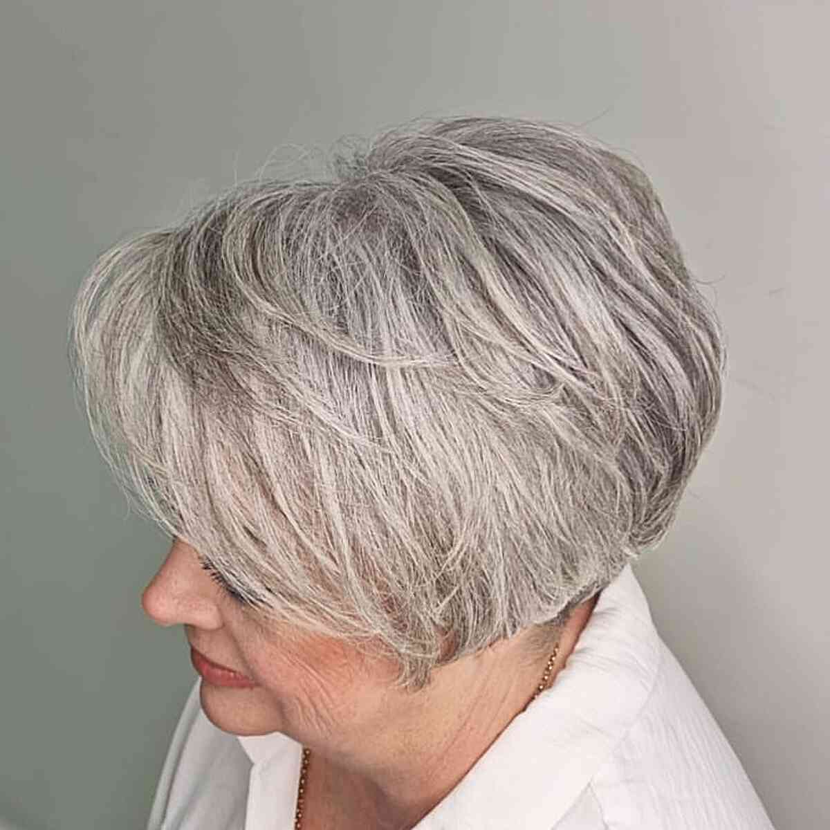 Cortes de cabelo Pixie Bob para mulheres com mais de 60 anos:elegantes e de baixa manutenção 