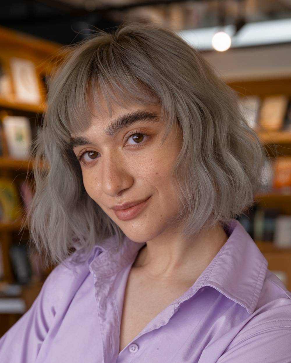 Coupes de cheveux Enby 2026 :styles et tendances non sexistes