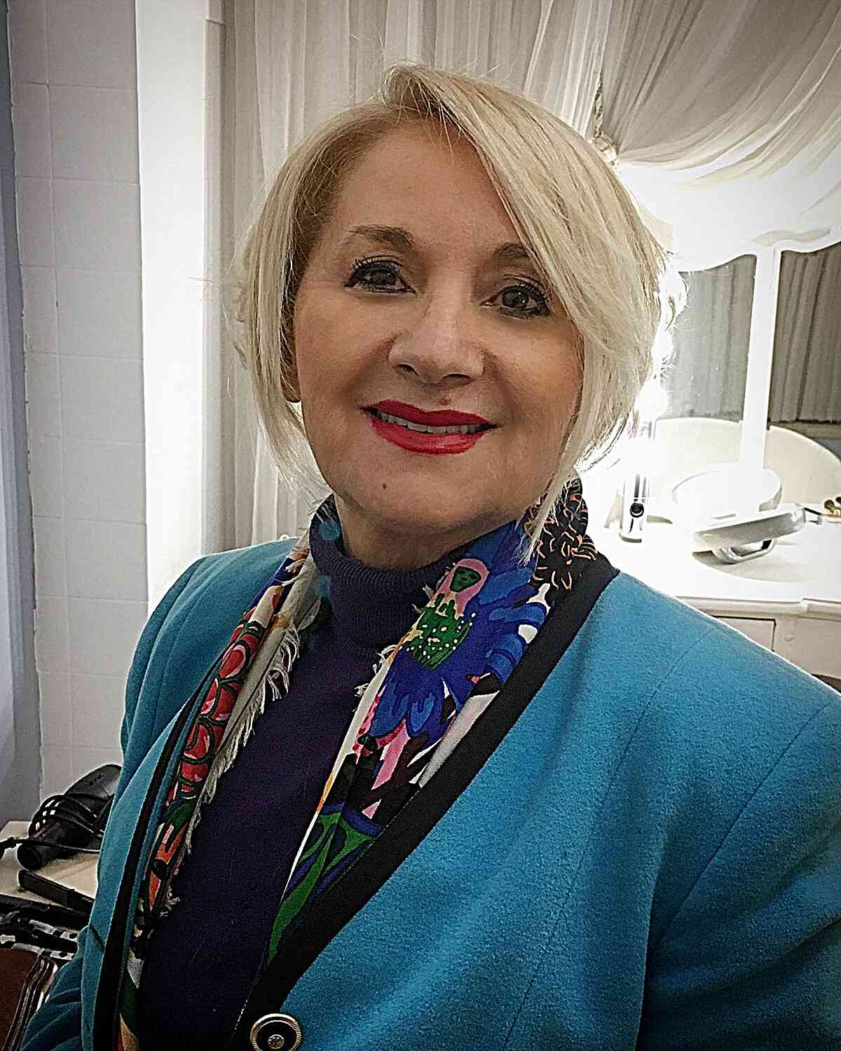 Os melhores cortes de cabelo Pixie Bob para cabelos finos:volume e estilo | [Ano] 