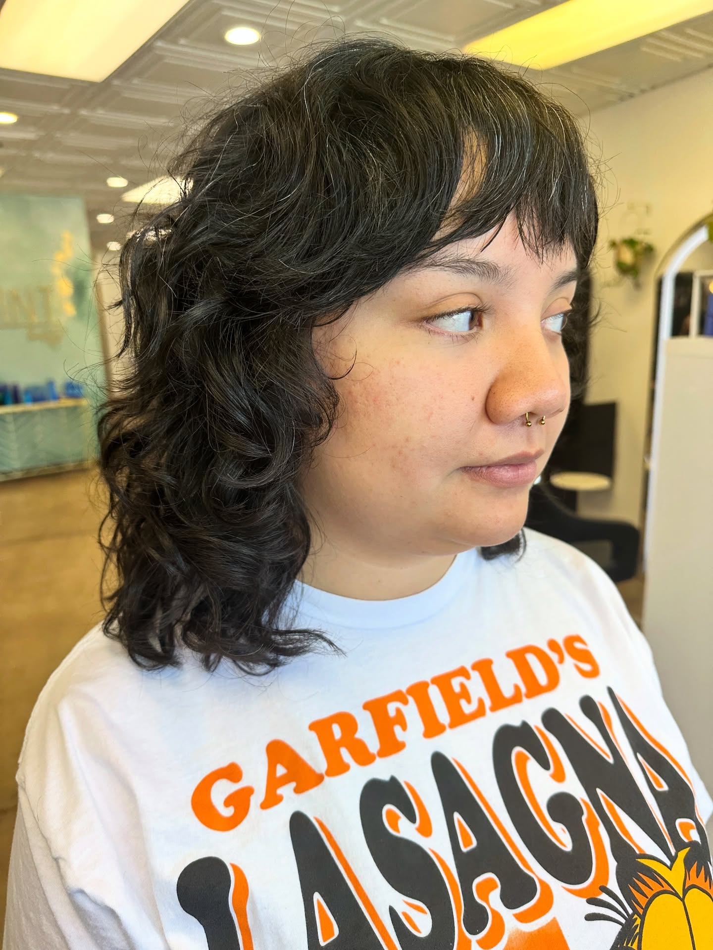 Curly Shag-kapsels voor gemiddelde lengte:trends en stylingtips voor 2026