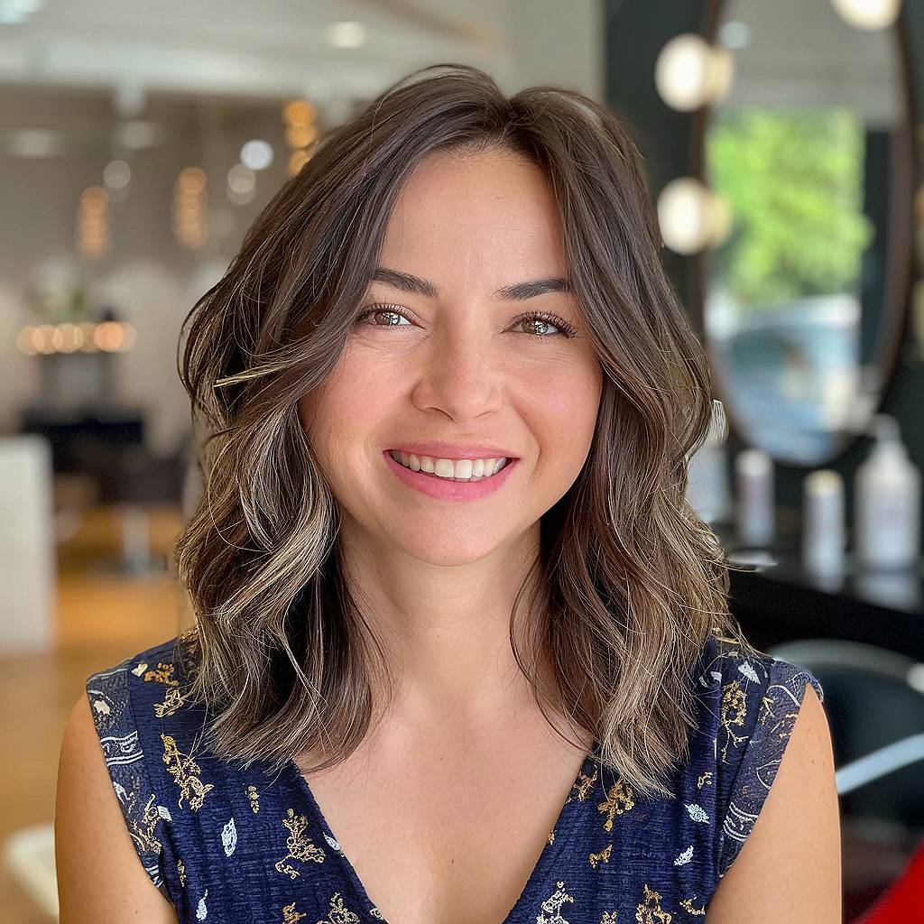 Coupes de cheveux à poils moyens :styles et tendances pour 2026 | [Votre marque] 