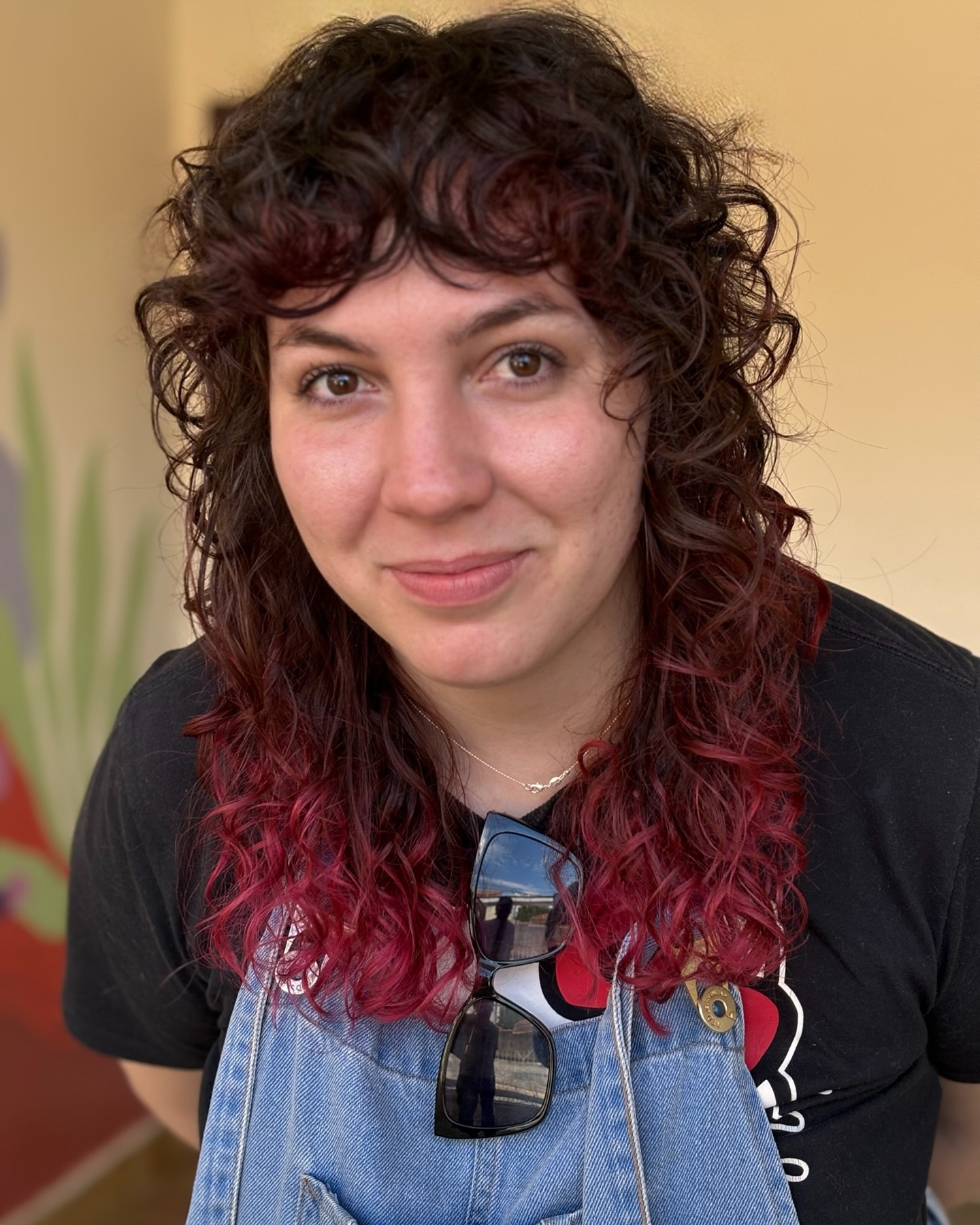 Coiffures Choppy Shag pour cheveux moyens :tendances et style (2026)
