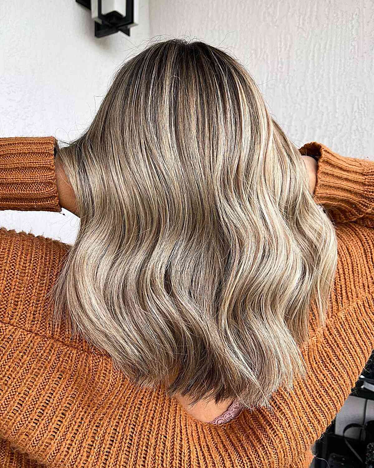 Balayage pour cheveux mi-longs :29 idées époustouflantes et conseils de coiffure