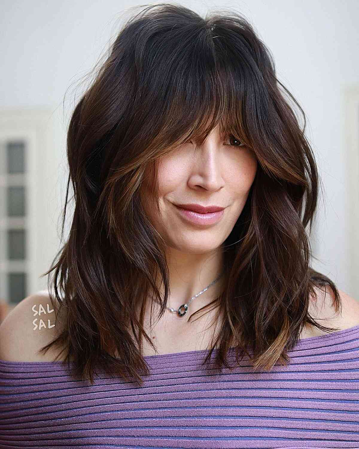 43 superbes couches de cadrage du visage pour améliorer les cheveux moyens 