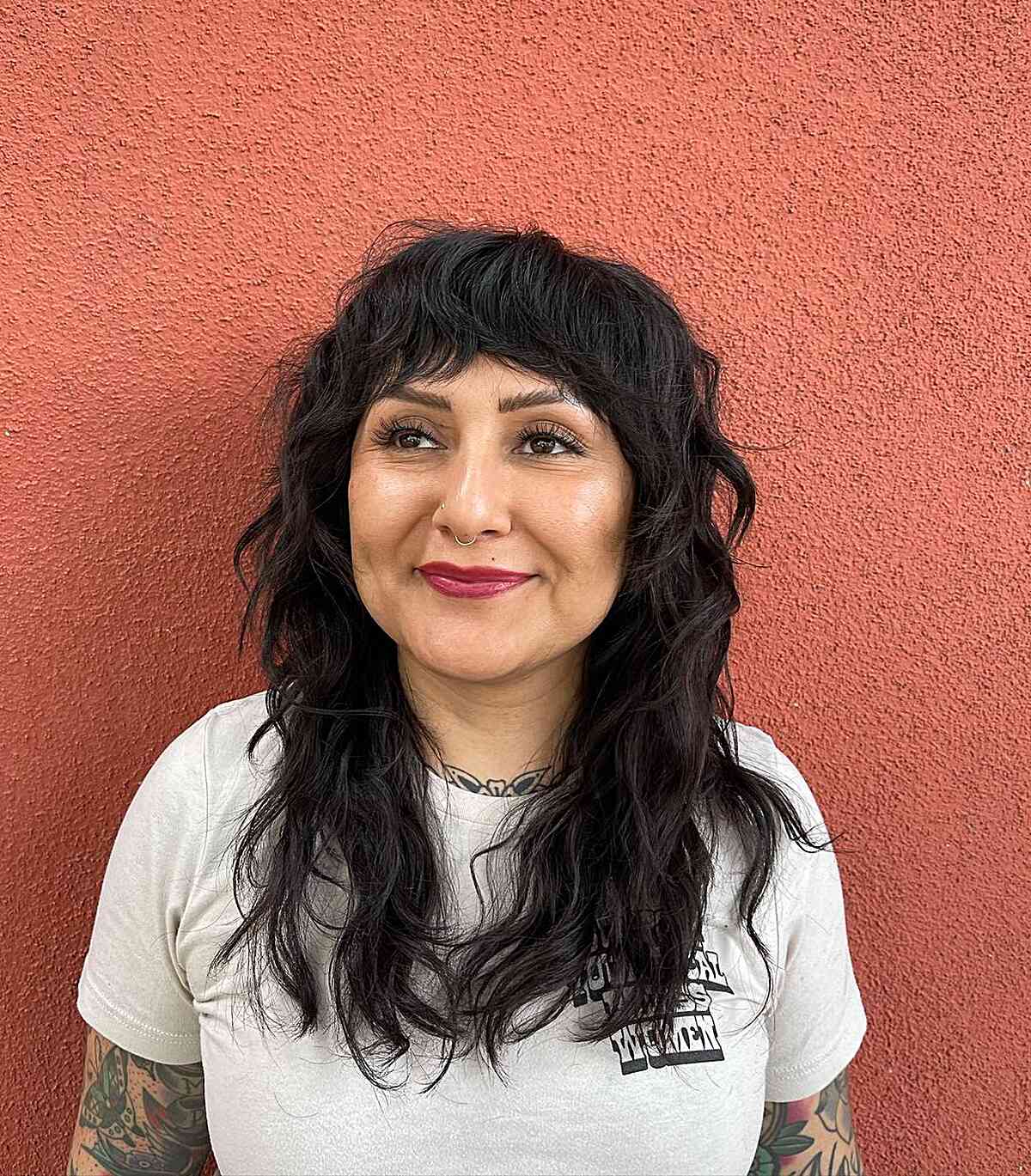Cabelo em camadas na altura dos ombros com franja:48 ideias elegantes 