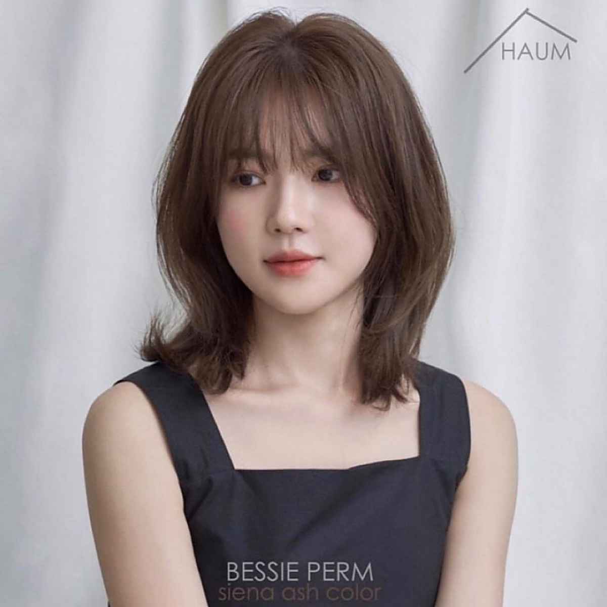 Cabelo em camadas na altura dos ombros com franja:48 ideias elegantes 