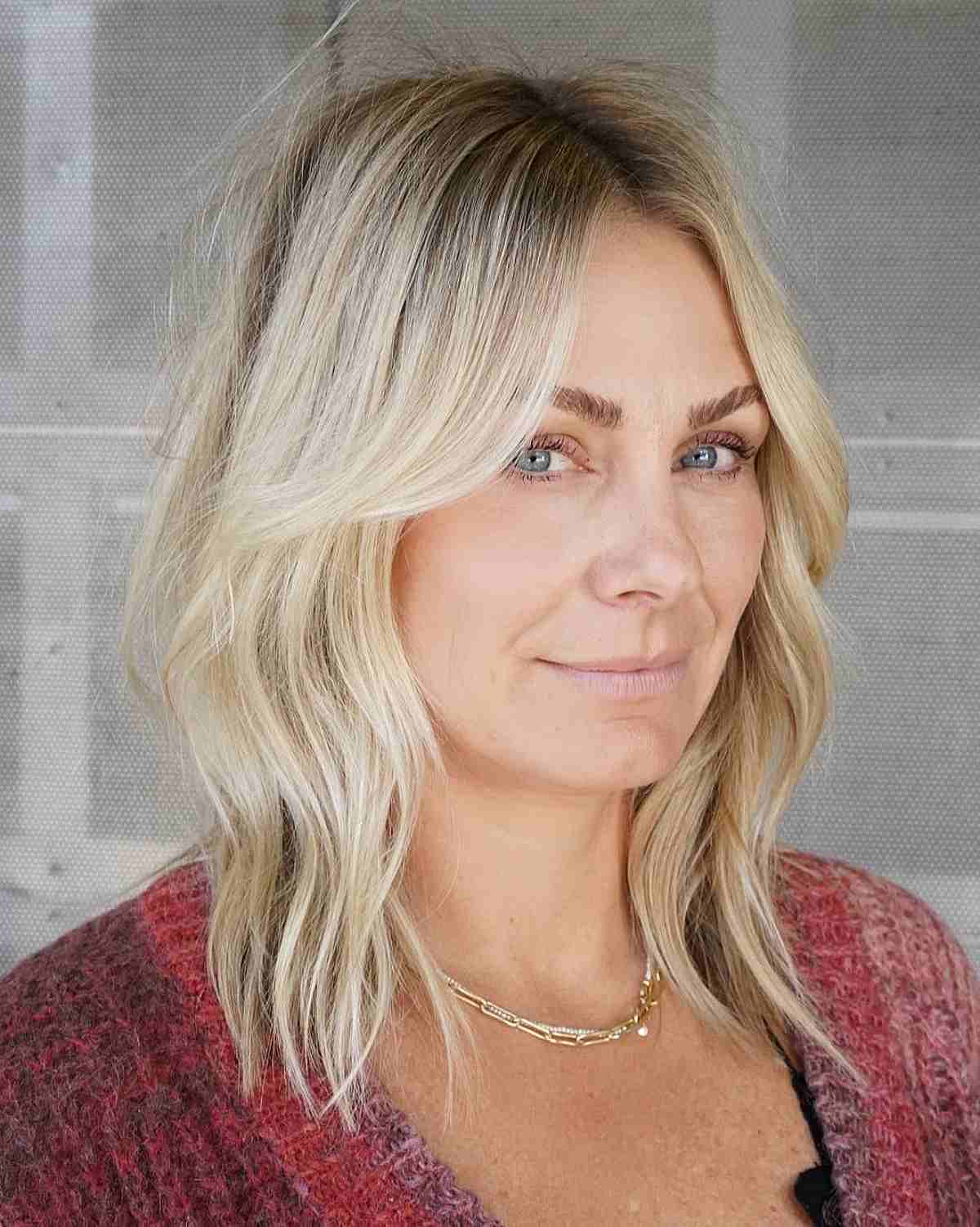 Couches longues pour cheveux moyens :28 conseils de coiffure et de coupe