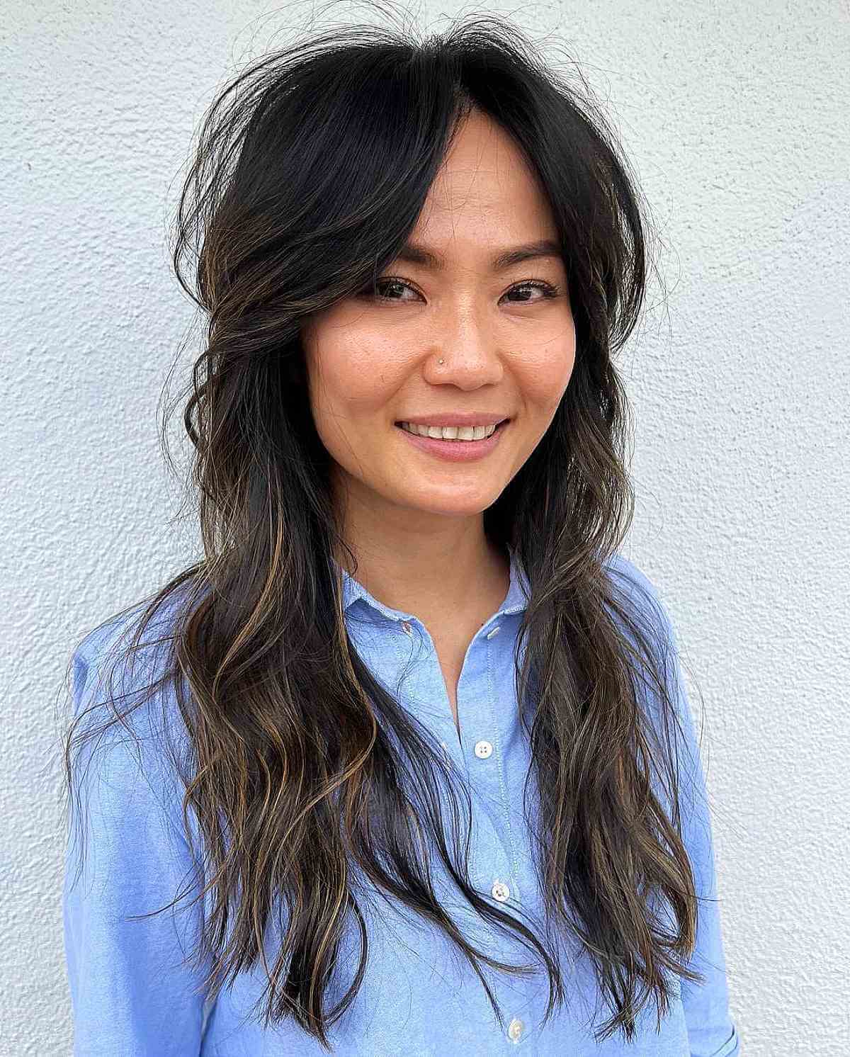 Shag long avec frange de rideau :style moderne et faible entretien 