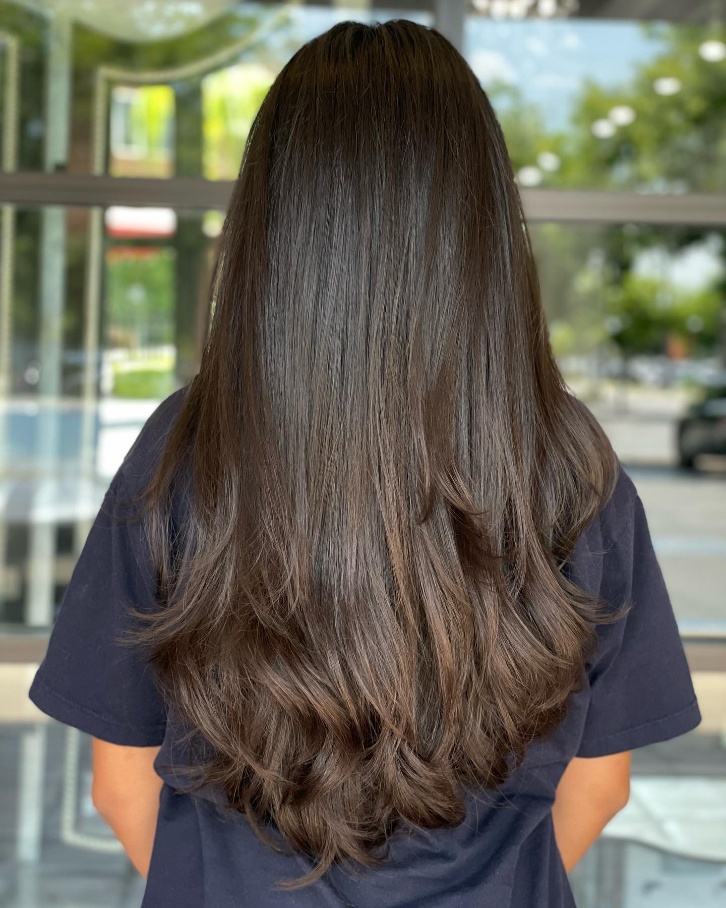 Los mejores cortes de pelo en capas para cabello largo y grueso en 2026 | Ideas para peinar el cabello 