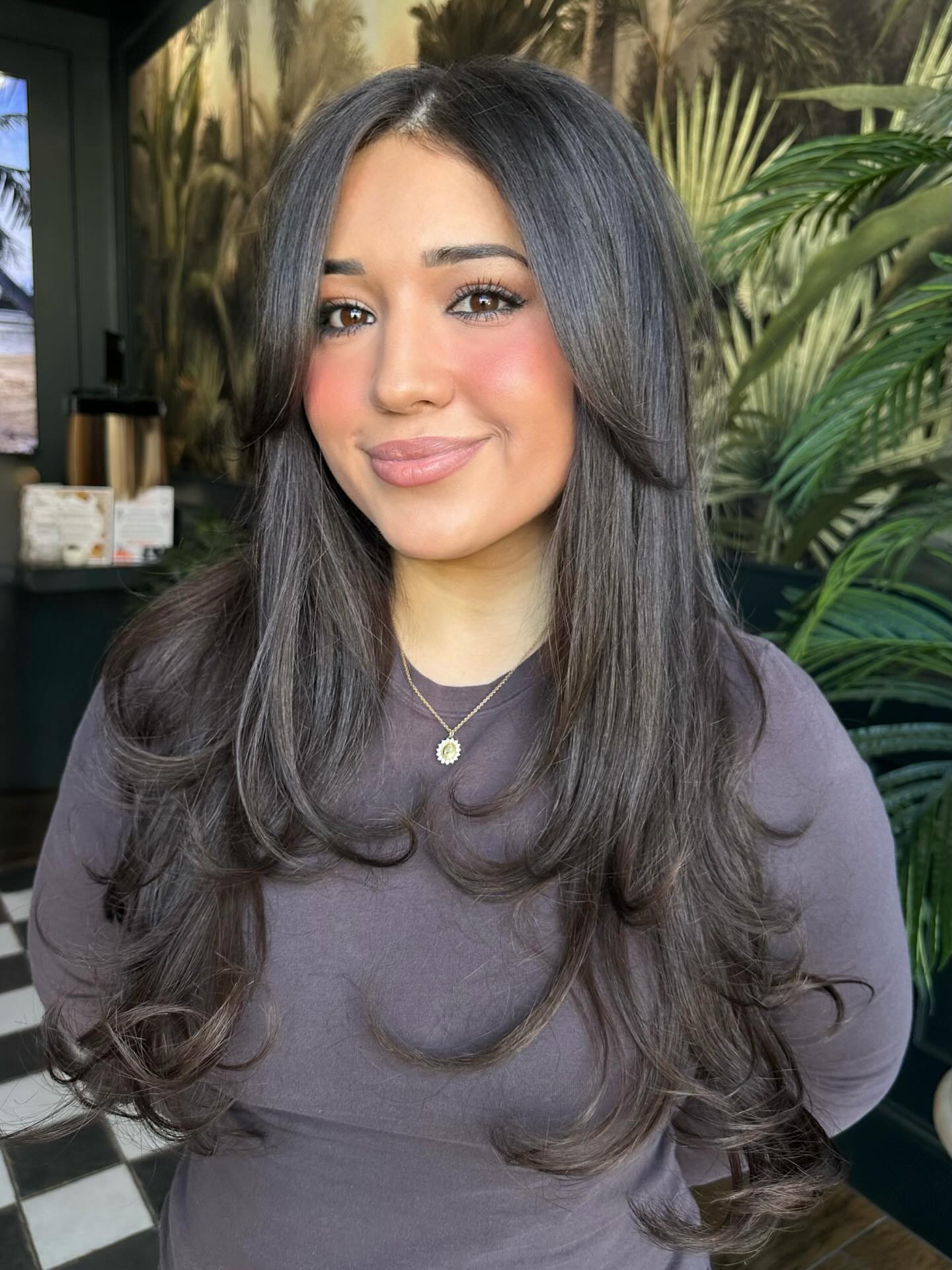 Los mejores cortes de pelo en capas para cabello largo y grueso en 2026 | Ideas para peinar el cabello 