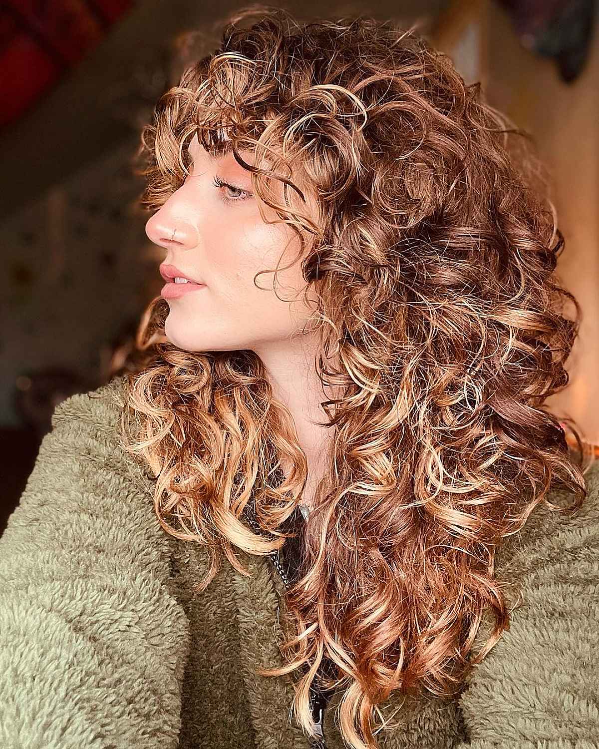 Coupes de cheveux longues et bouclées :51 idées époustouflantes et conseils de style